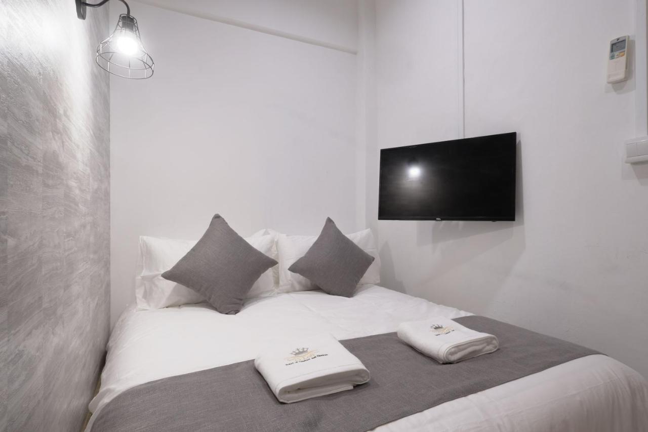 Q Loft Hotels At Bedok Singapore Bagian luar foto